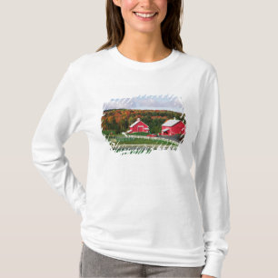 T-shirt Une ferme dans le Vermont près de Peacham. DISPONI
