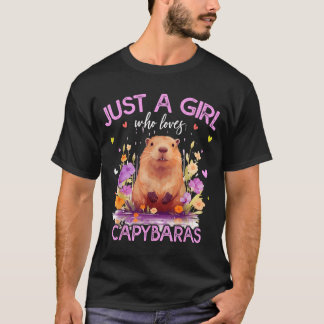 T-shirt Une fille qui aime les capybaras pour les femmes g