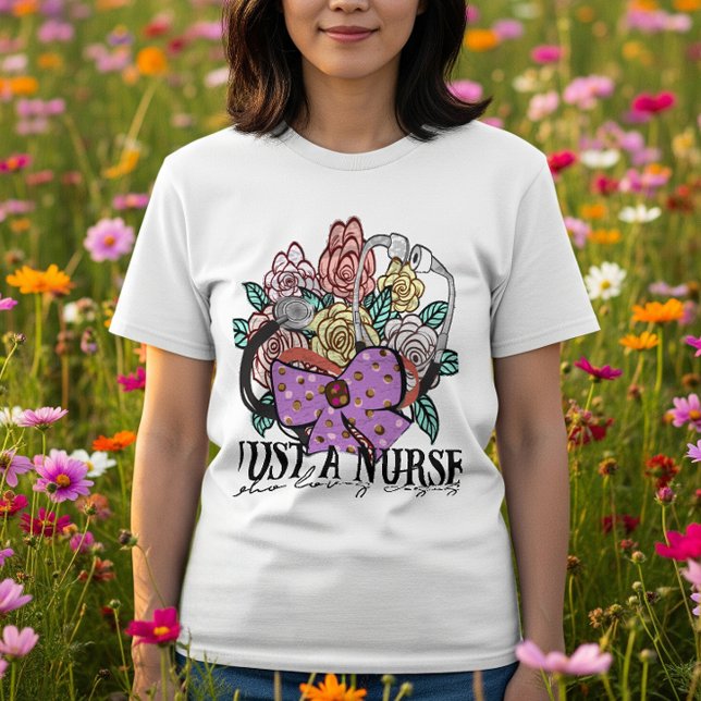 T-shirt Une infirmière qui aime Jésus Bow Stethoscope Flor (Créateur téléchargé)