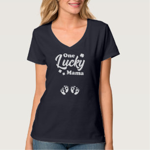T-shirt Une maman chanceuse de jumeaux St patrick grossess