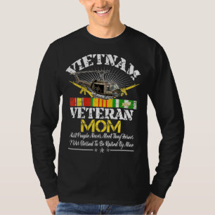 T-shirt Une Maman Vierge Du Vietnam Élevée Par Mon Héros F