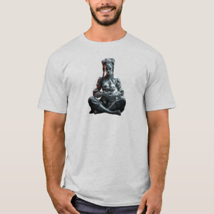 T-shirt Une poupée surréaliste et ses peluches.