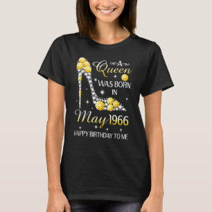 T-shirt Une Reine Est Née En Mai 1966 Joyeux Anniversaire