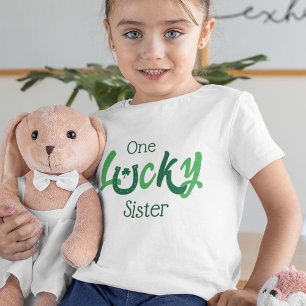 T-Shirt Une sœur chanceuse Saint-Patrick personnalisable