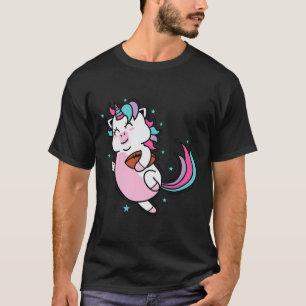 T-shirt Unicorne jouant au rugby ou au football