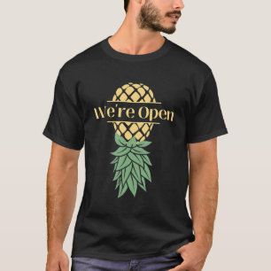 T-shirt Upside Down Pineapple Nous sommes Open Swingers