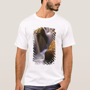 T-shirt USA, Utah, Escalante Wilderness. Chute d'eau en 2