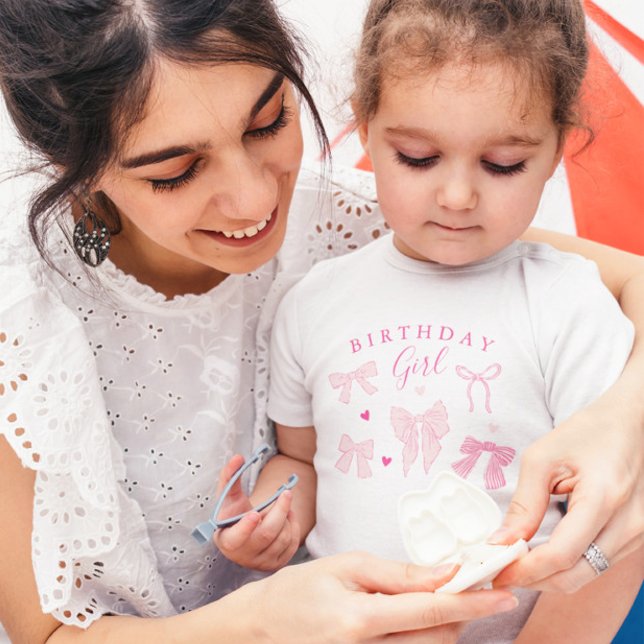 T-Shirt Vaches roses Whimsical Anniversaire Fille (Créateur téléchargé)