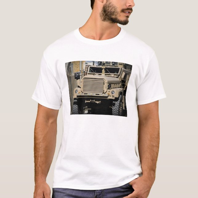 T-shirt Véhicule résistant aux mines et protégé contre les (Devant)