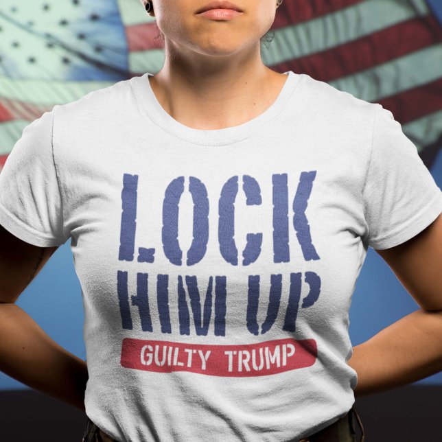 T-shirt Verrouiller Trump coupable (Créateur téléchargé)