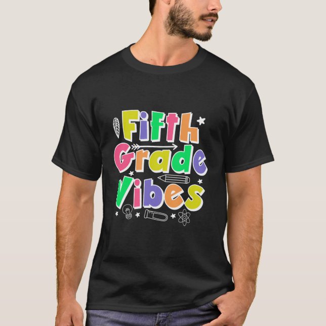 T-shirt Vibes De 5E Année Retour À L'École 5E Année Équipe (Devant)