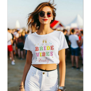 T-shirt Vibes de mariée rétro Nom personnalisé Bachelorett