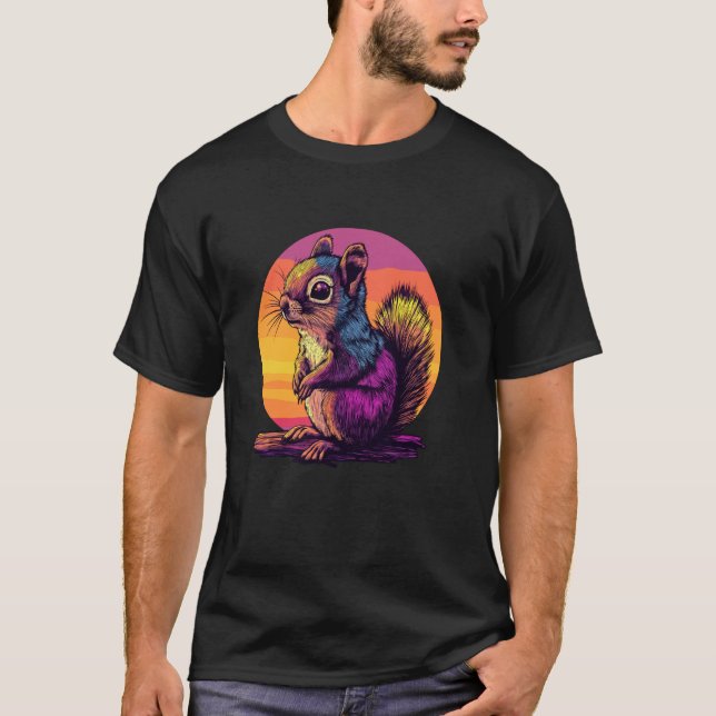 T-shirt Vibrant Squirrel In Sunset Colors (Devant)