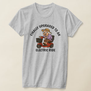 T-shirt Vieille femme sur Scooter