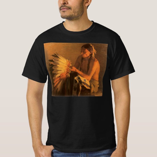 T-shirt Vieux bonnet de guerre par Joseph Henry Sharp (Devant)