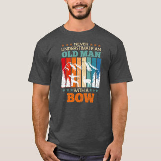 T-shirt Vieux homme avec arc à arc à arc