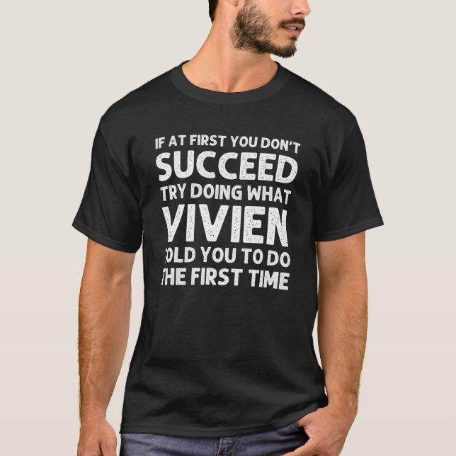 T-shirt VIVIEN Nom Personnalisé Anniversaire Funny Christm (Devant)