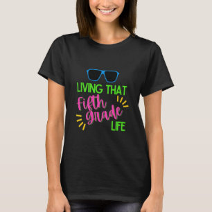 T-shirt Vivre en cinquième année - Conception amusante de
