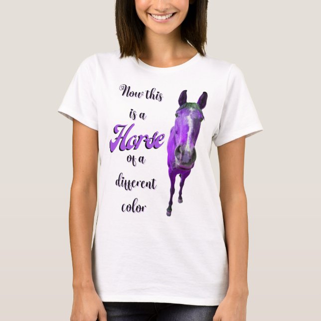T-shirt Voici Un Cheval D'Une Couleur Différente, Violet (Devant)