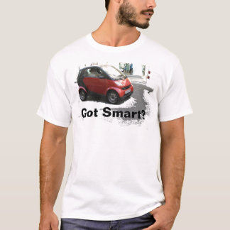 T-shirt voiture intelligente obtenue