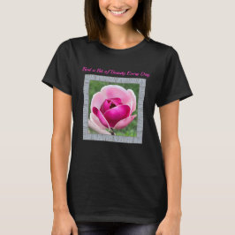 T - Shirt von Frauen mit Magenta Magnolia