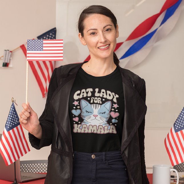 T-shirt Vote Kamala : Une femme au chat soutient (Créateur téléchargé)