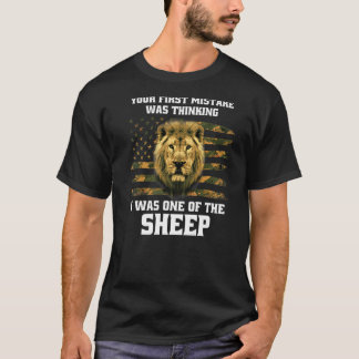 T-shirt Votre Première Erreur Était De Penser Que J'Étais
