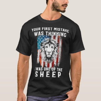 T-shirt Votre Première Erreur Était De Penser Que J'Étais 