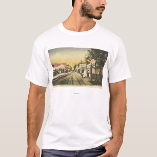 T-shirt Vue de chemin de fer de rangée de badaud