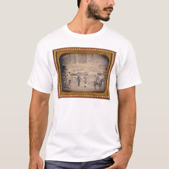 T-shirt Vue de la ville du volcan, la Californie (40214) (Devant)