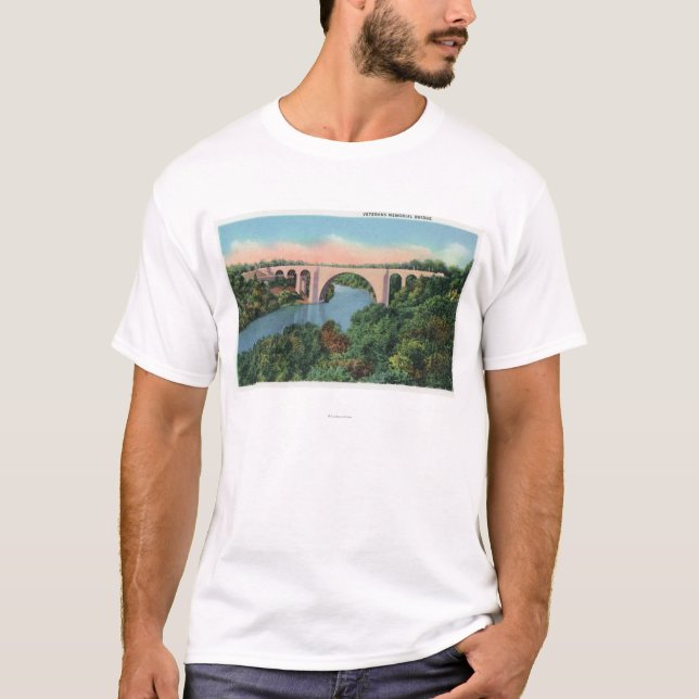 T-shirt Vue de pont en mémorial de vétérans (Devant)