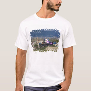 T-shirt Vue dégagée sur la ville et Hôtel Marques de Ri