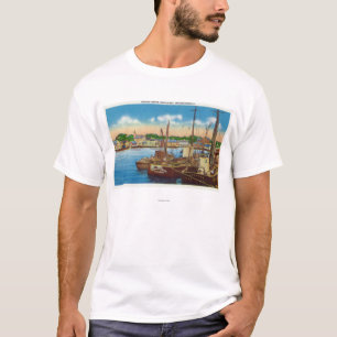 T-shirt Vue des bateaux de pêche au port