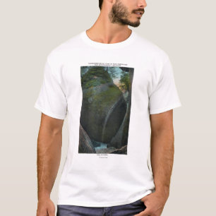 T-shirt Vue du Hall des bateaux, formations de roche