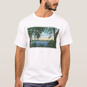 T-shirt Vue d'un bateau à vapeur sur le lac