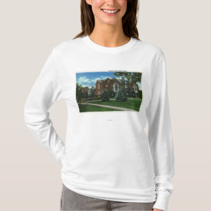 T-shirt Vue extérieure de Josselyn Hall, université de
