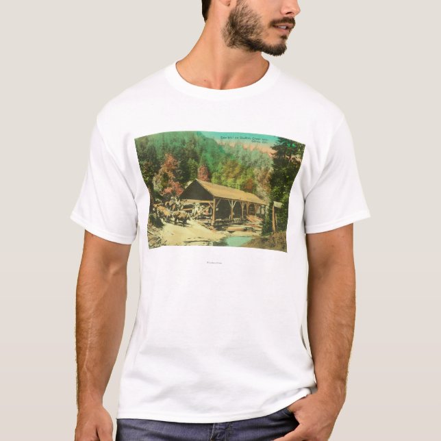 T-shirt Vue extérieure de scierie sur la crique de Bodfish (Devant)