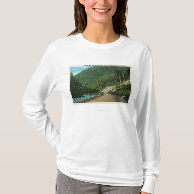 T-shirt Vue le long de rivière froide de pente orientale (Devant)