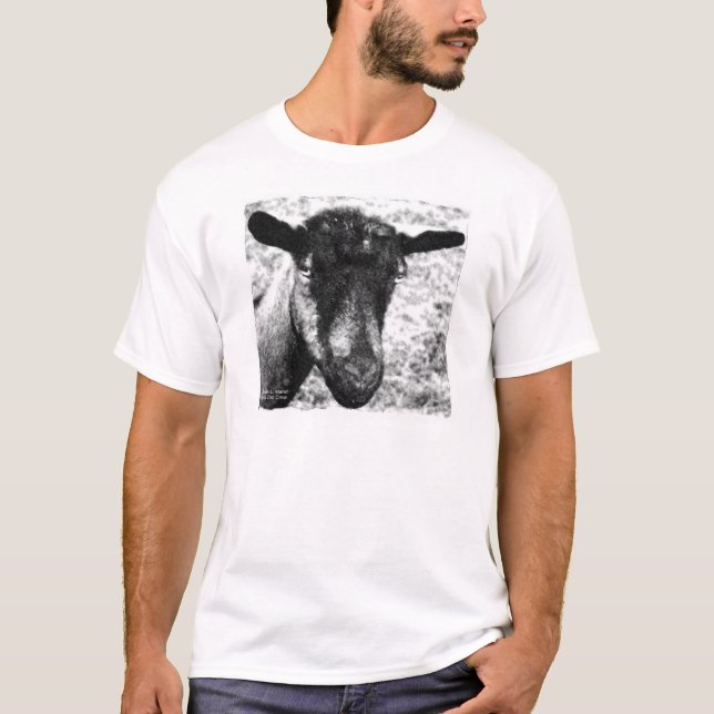 T-shirt Vue noire et blanche de tête de chèvre de daine (Devant)