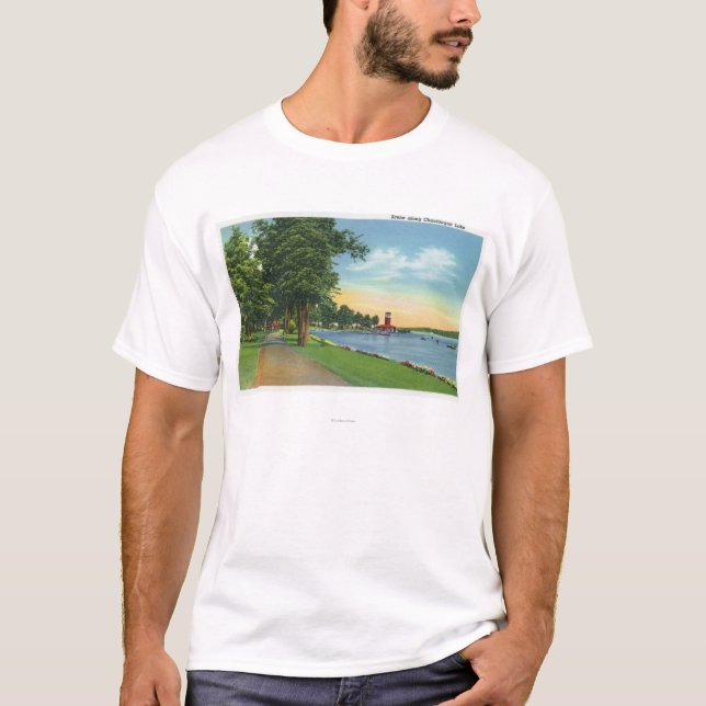 T-shirt Vue pittoresque le long du lac (Devant)