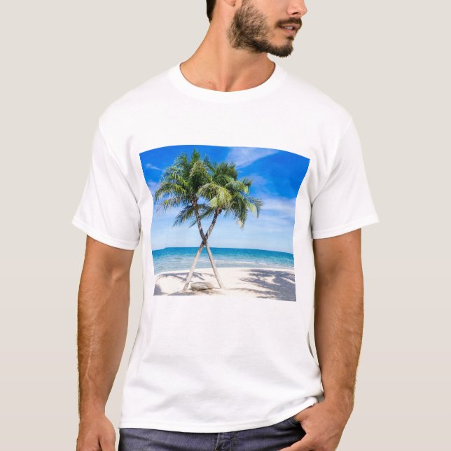 T-shirt Vue sur la mer avec palmiers sur la plage (Devant)