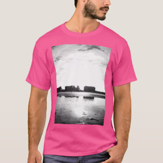 T-shirt Vue Sur La Plage Avec Réflexions Et Skyscr
