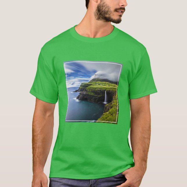 T-shirt Waterfalls | Faroe Islands, Denmark (Devant)