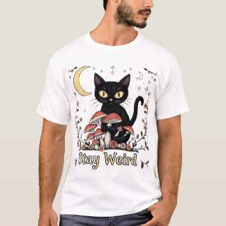 T-shirt Whimsical noir cat framed by red mushrooms and pal