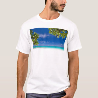T-shirt White sandy beach, Okinawa