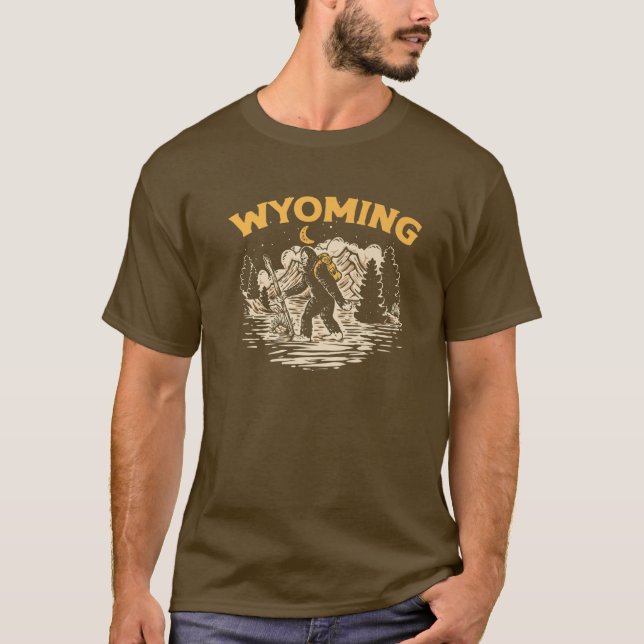 T-shirt Wyoming Randonnée Bigfoot Nightime Stroll Mountain (Devant)