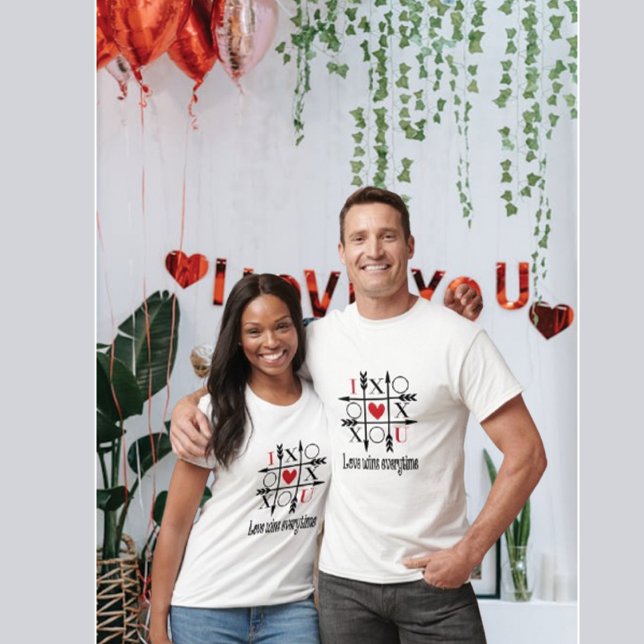 T-shirt XOXO Love Modern Joyeux Valentines Day (Créateur téléchargé)