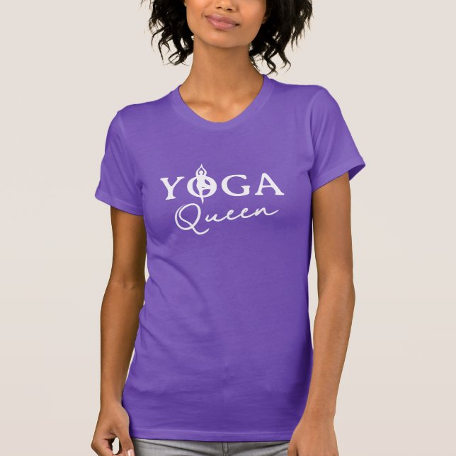 T-shirt Yoga Queen violet avec logo de pose d'arbr (Devant)