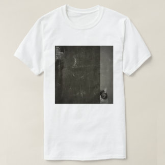 T-shirt ”You can't hide anything from a cat”　T-shirts