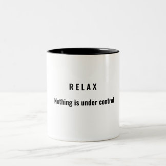 T - Shirt Zweifarbige Tasse